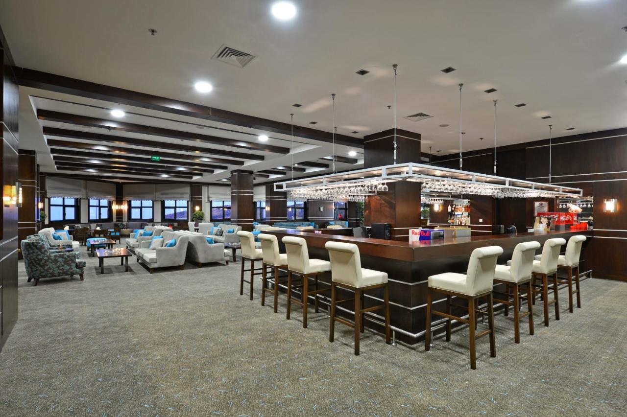 Karinna Hotel Convention Center & Spa - Full Board Plus Bursa Bagian luar foto
