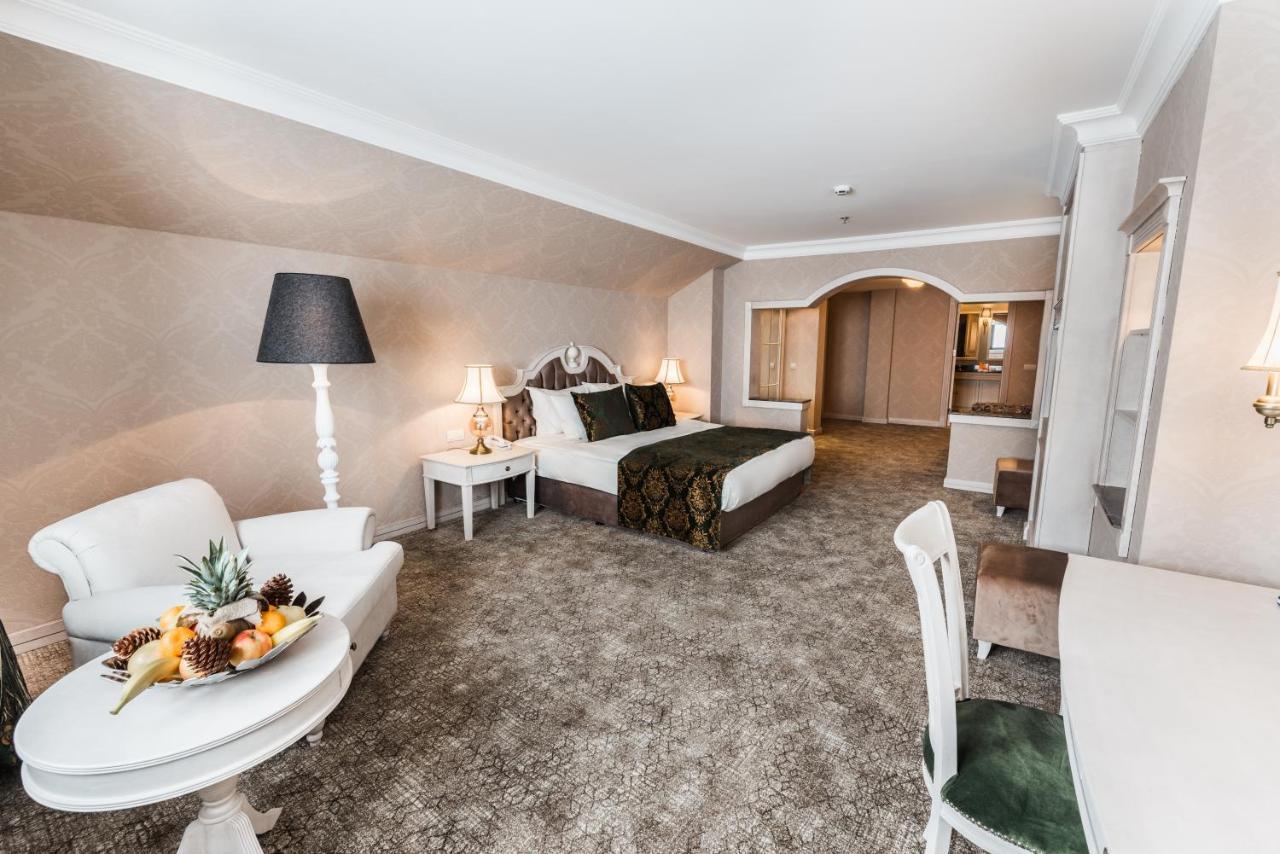 Karinna Hotel Convention Center & Spa - Full Board Plus Bursa Bagian luar foto