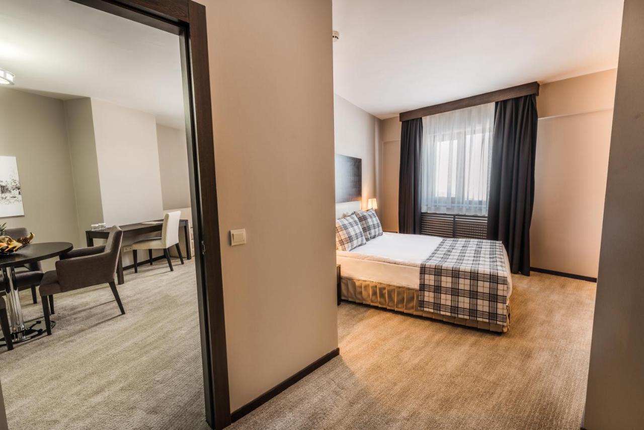 Karinna Hotel Convention Center & Spa - Full Board Plus Bursa Bagian luar foto
