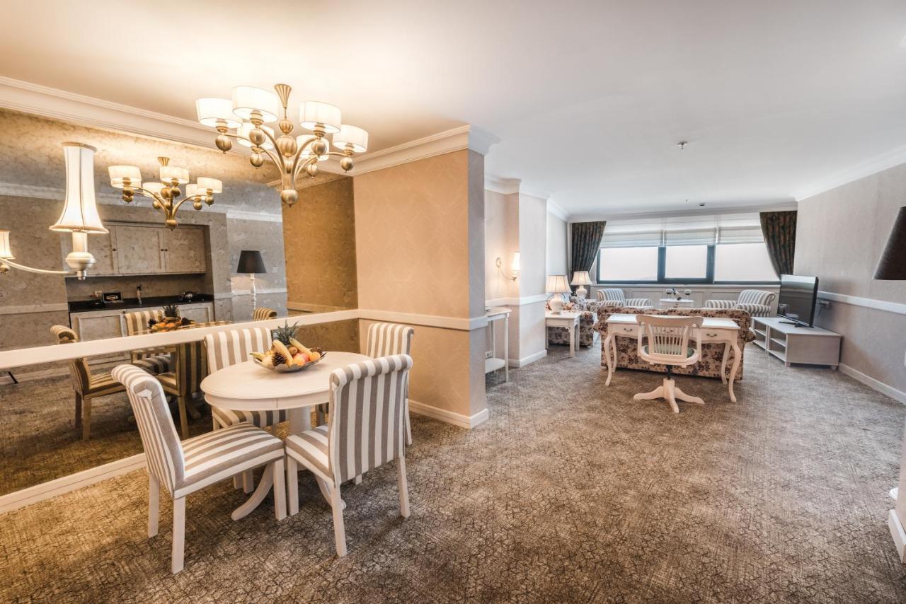 Karinna Hotel Convention Center & Spa - Full Board Plus Bursa Bagian luar foto
